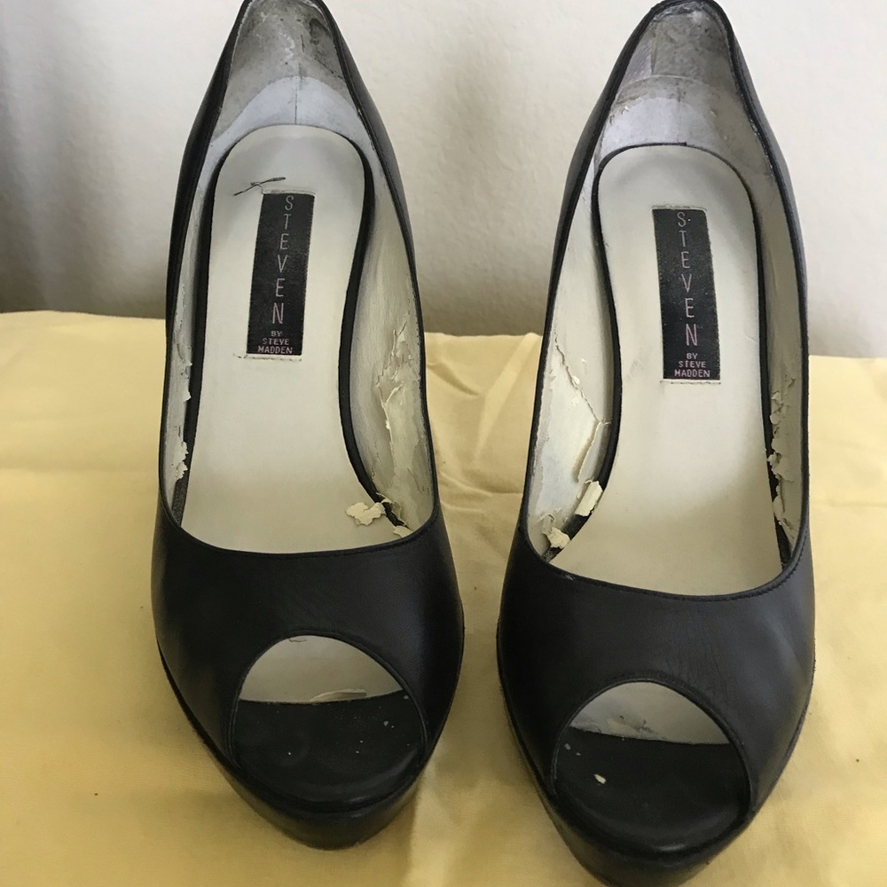 Black heels